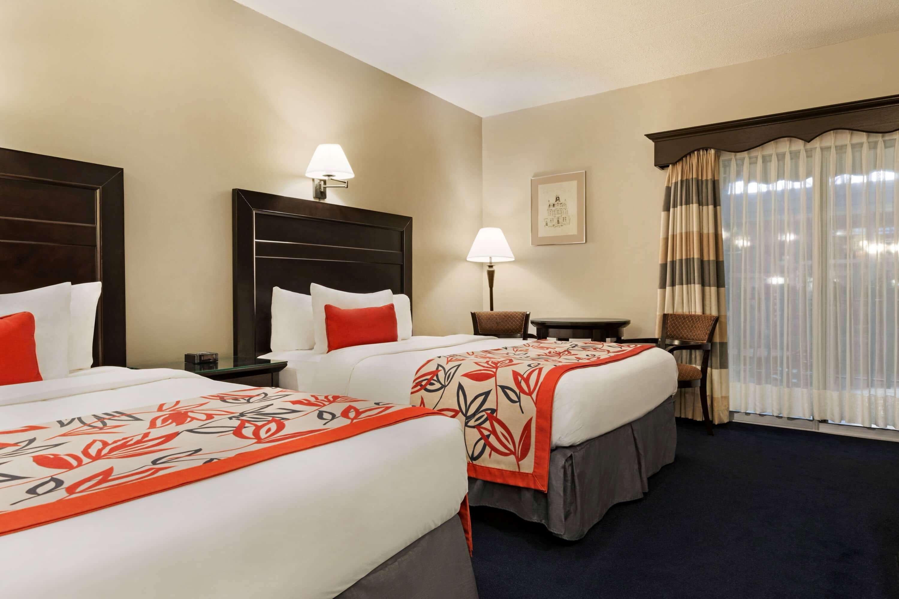 Ramada By Wyndham Fredericton Hotel Kültér fotó