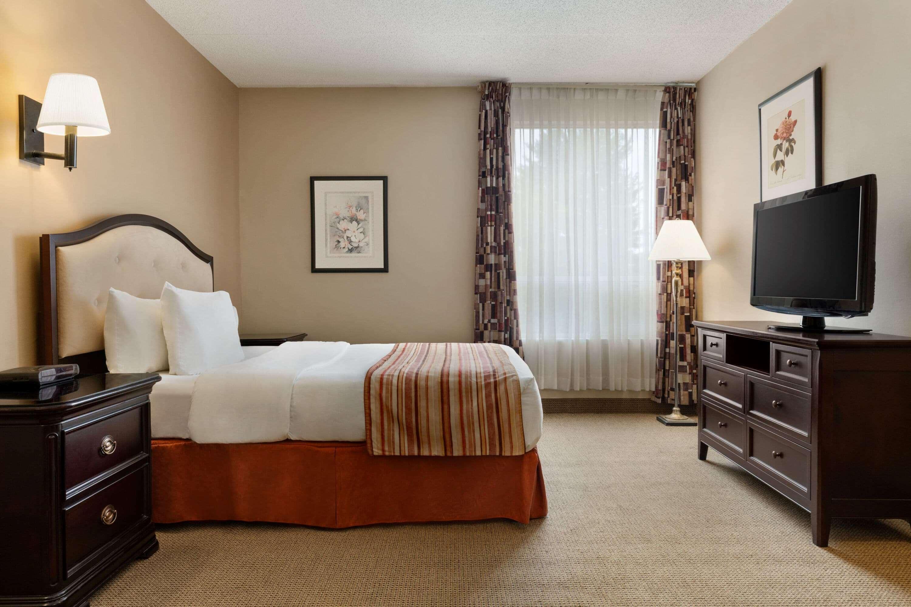 Ramada By Wyndham Fredericton Hotel Kültér fotó