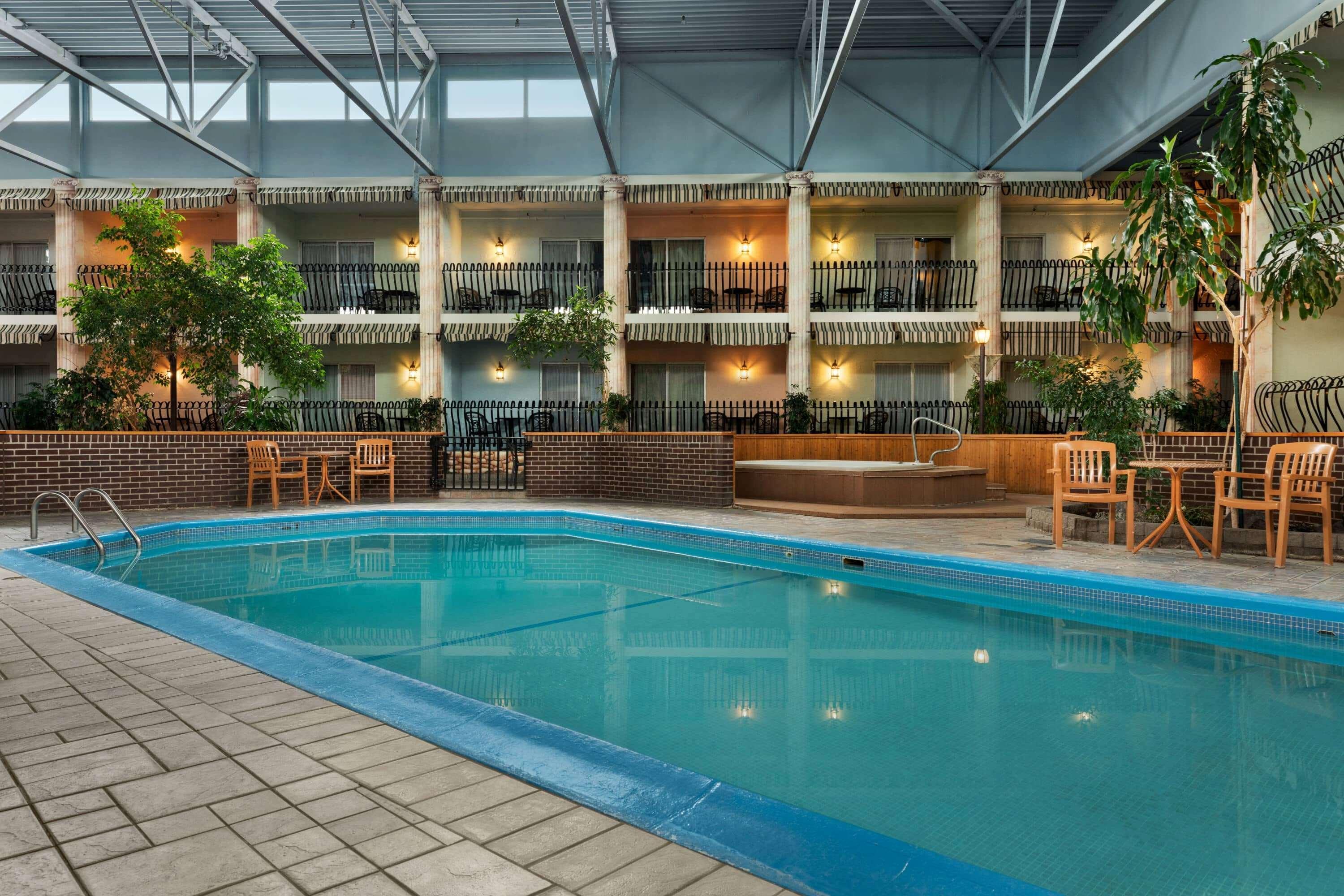 Ramada By Wyndham Fredericton Hotel Kültér fotó