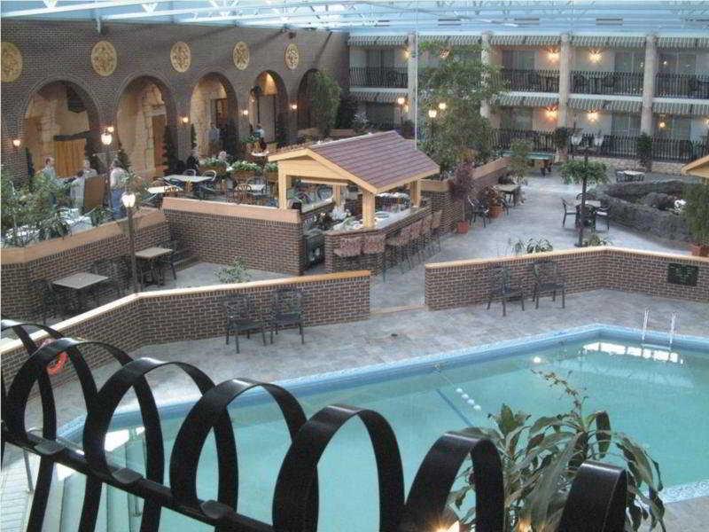 Ramada By Wyndham Fredericton Hotel Kültér fotó
